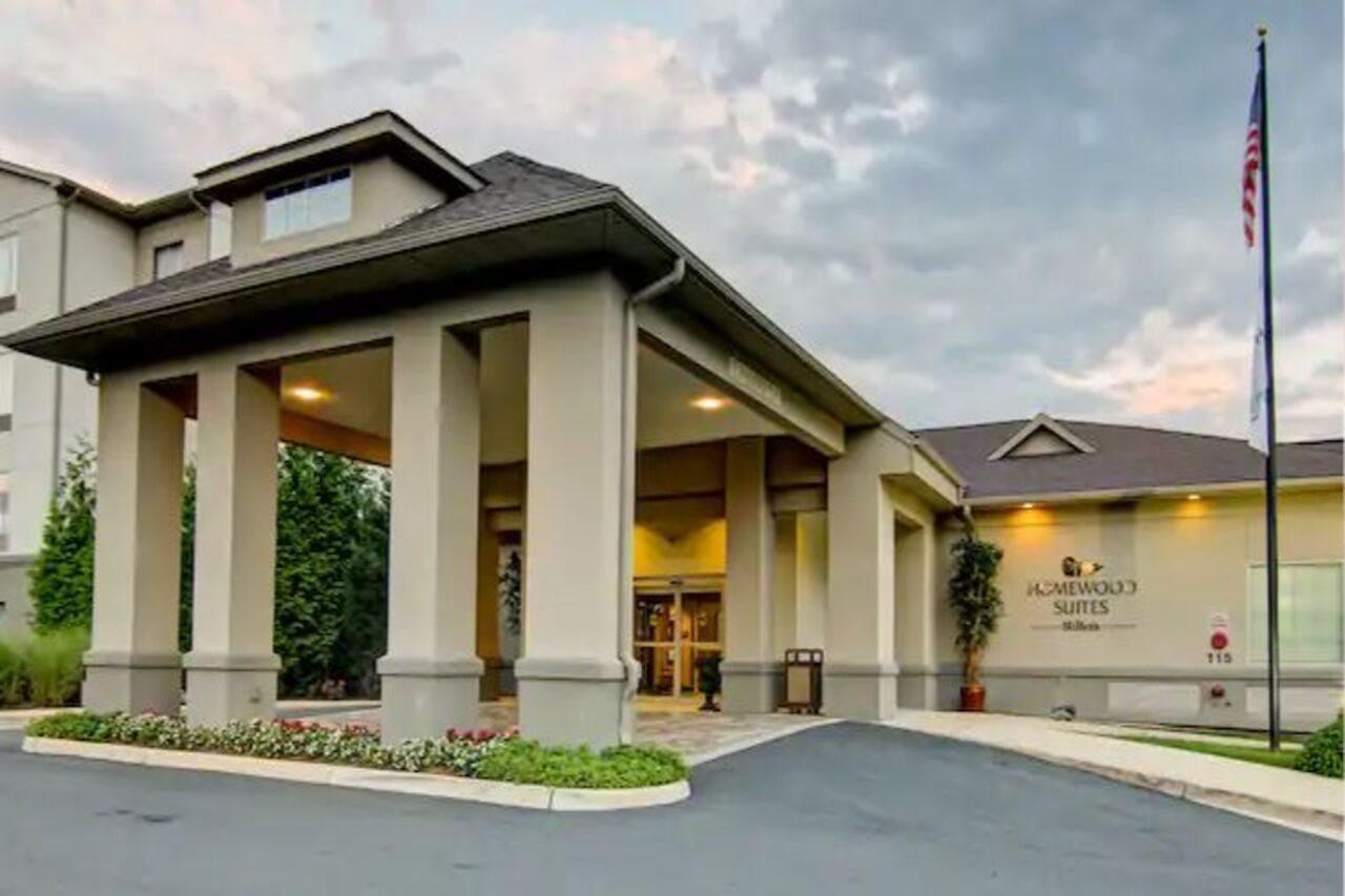 โฮมวู้ด สวีท บาย ฮิลตัน ลีส์เบิร์ก Hotel ลีสเบิร์ก ภายนอก รูปภาพ