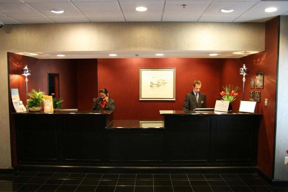 โฮมวู้ด สวีท บาย ฮิลตัน ลีส์เบิร์ก Hotel ลีสเบิร์ก ภายใน รูปภาพ