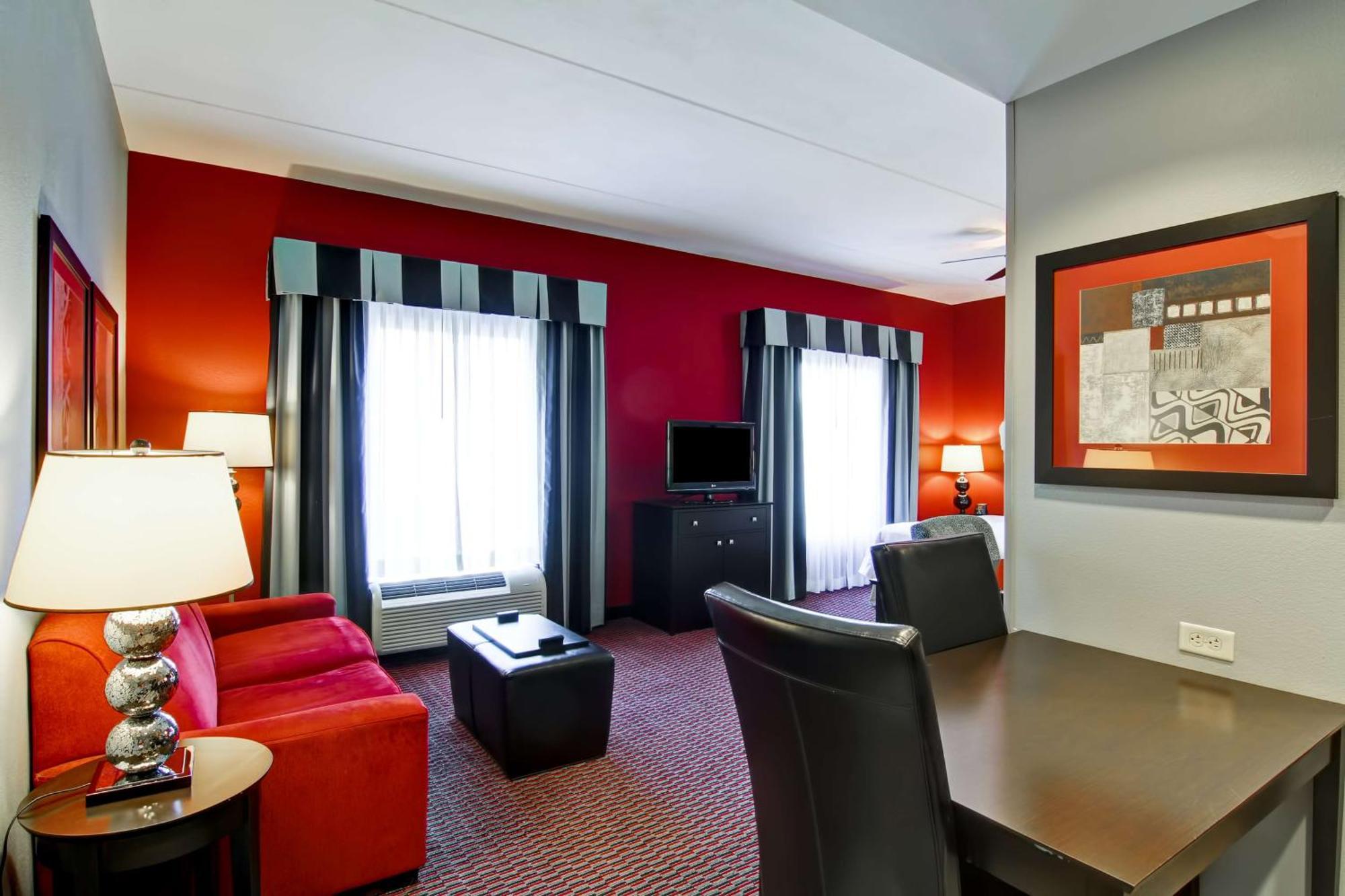 โฮมวู้ด สวีท บาย ฮิลตัน ลีส์เบิร์ก Hotel ลีสเบิร์ก ภายนอก รูปภาพ