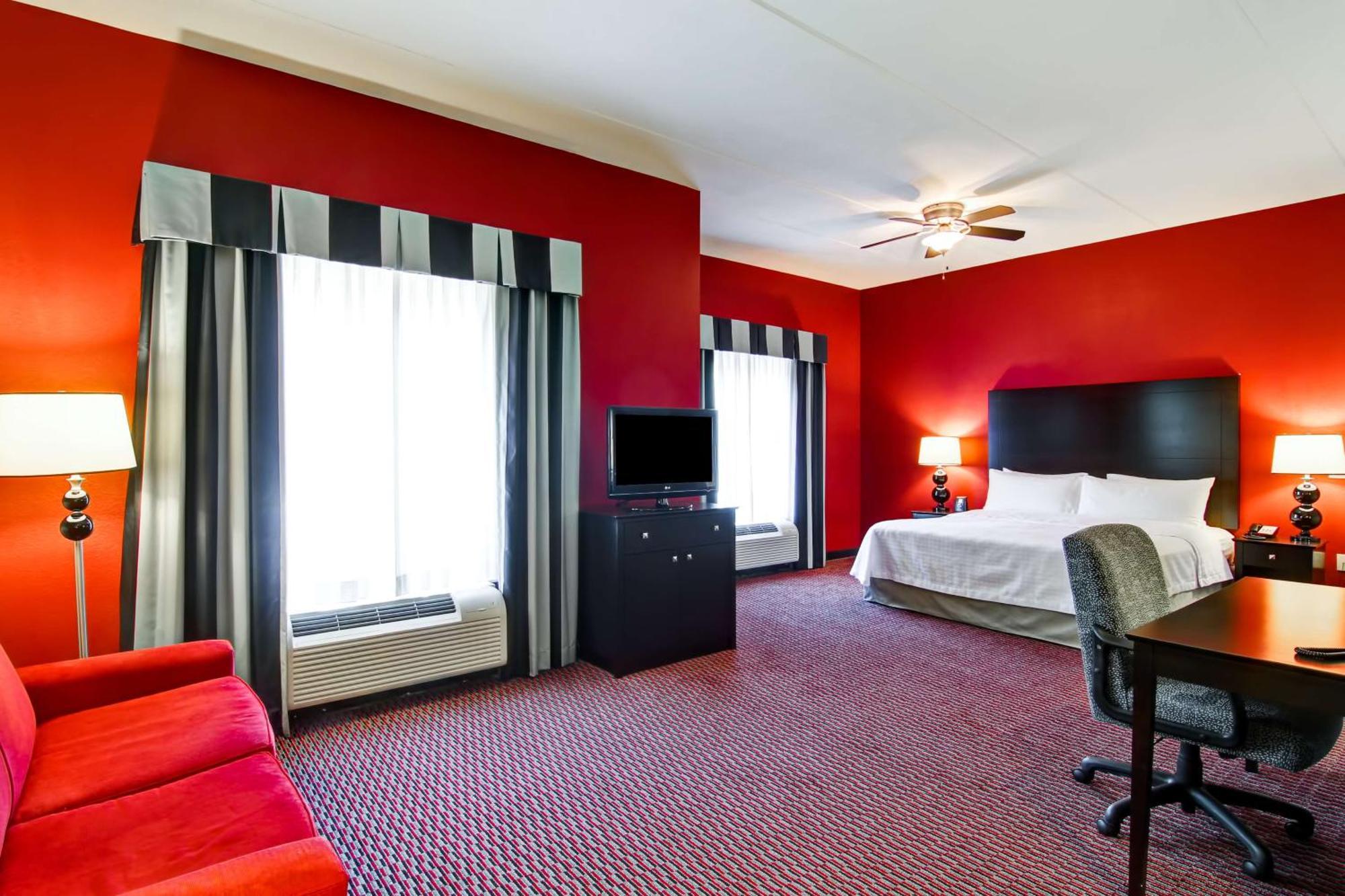 โฮมวู้ด สวีท บาย ฮิลตัน ลีส์เบิร์ก Hotel ลีสเบิร์ก ภายนอก รูปภาพ