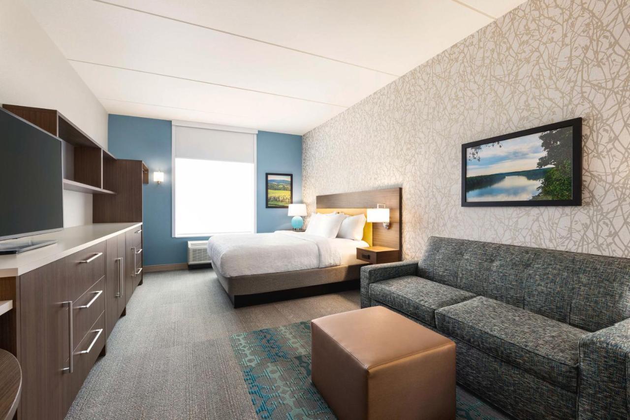 โฮมวู้ด สวีท บาย ฮิลตัน ลีส์เบิร์ก Hotel ลีสเบิร์ก ภายนอก รูปภาพ